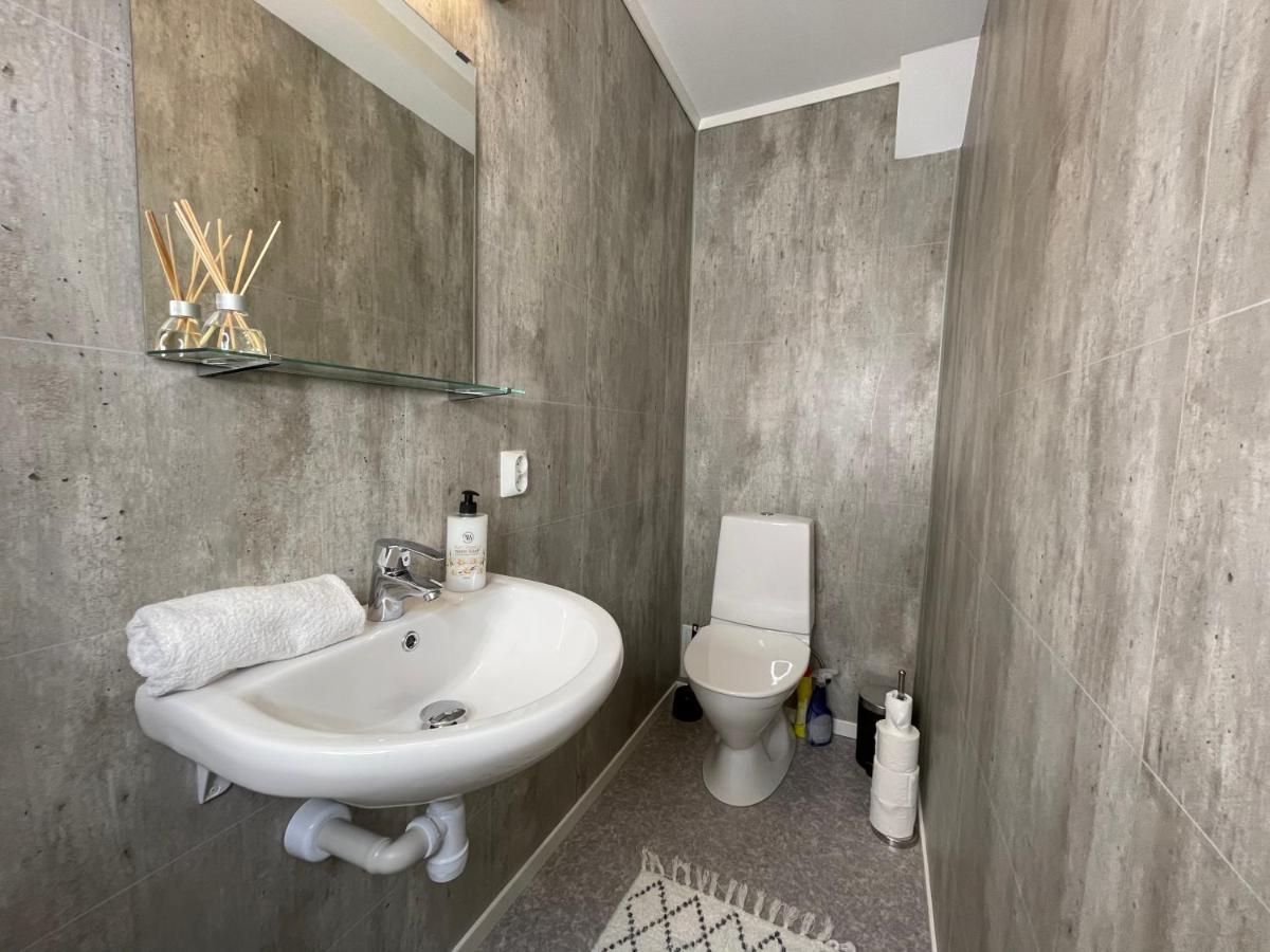 Central Bnb Stavanger At Bertis Ap 9 Generous Rooftop Terrace المظهر الخارجي الصورة